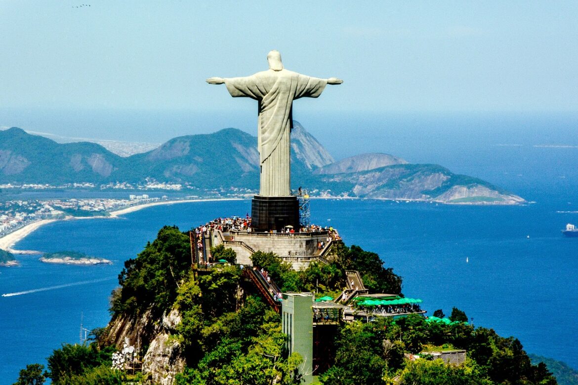 Cristo Redentore, Rio de Janeiro, Brasile, America del Sud sette meraviglie del Mondo